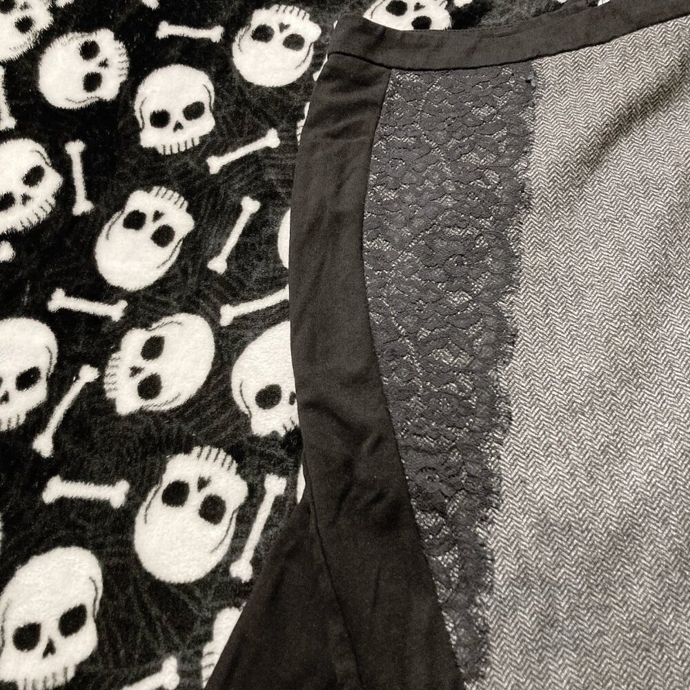 RICKI's Black grey herringbone pencil skirt ~ MEDIUM lace detailing goth skirt - Picture 5 of 13